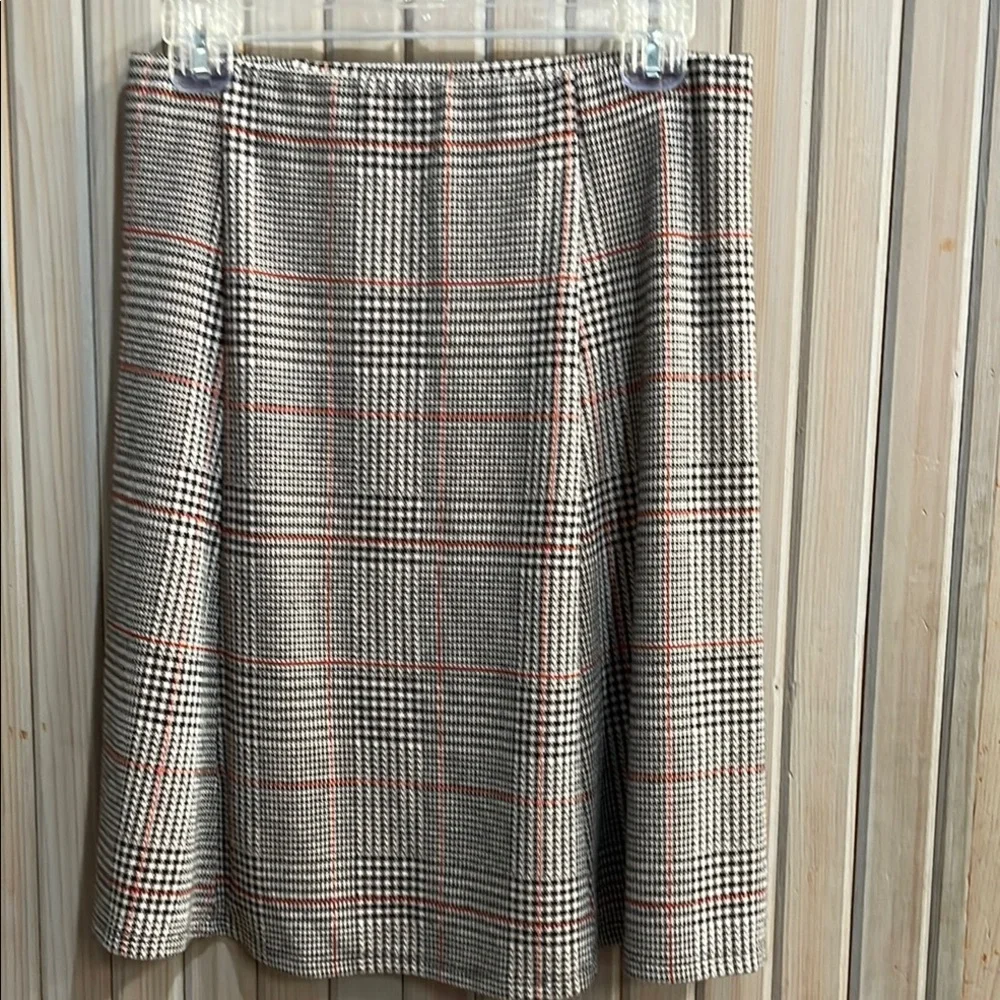 Renee C Black and White A-Line Skirt Knee-Length